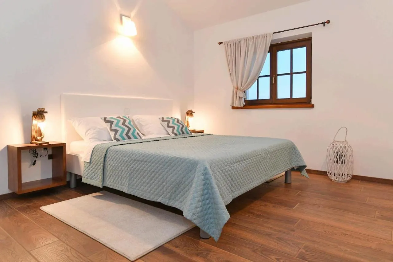 Villa Lavandula - Matulini Porec 0*,  Croatia