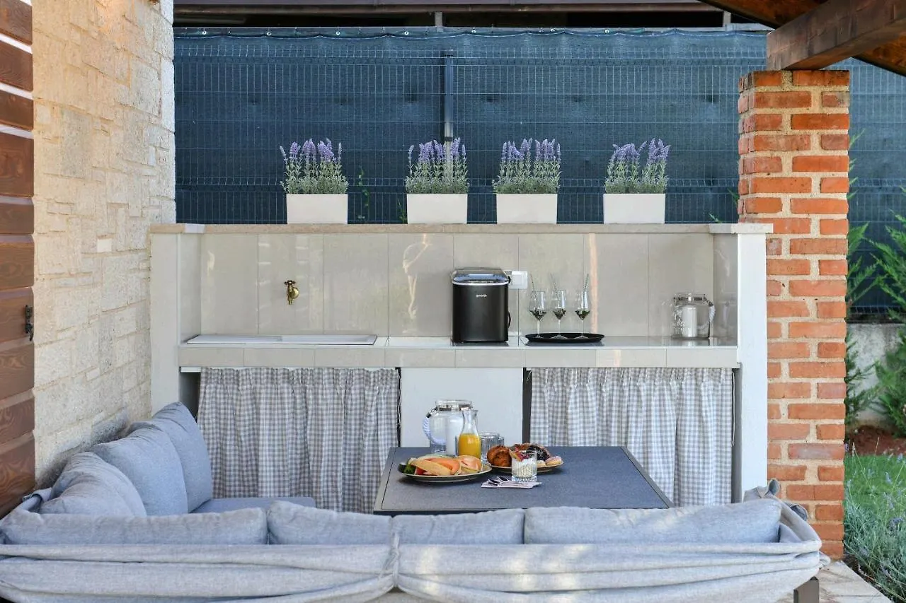 Villa Lavandula - Matulini Porec Croatia